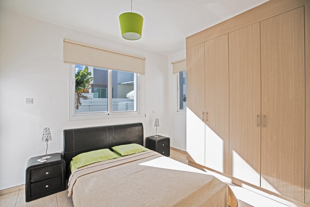 פאראלימני Avra Villas חדר תמונה