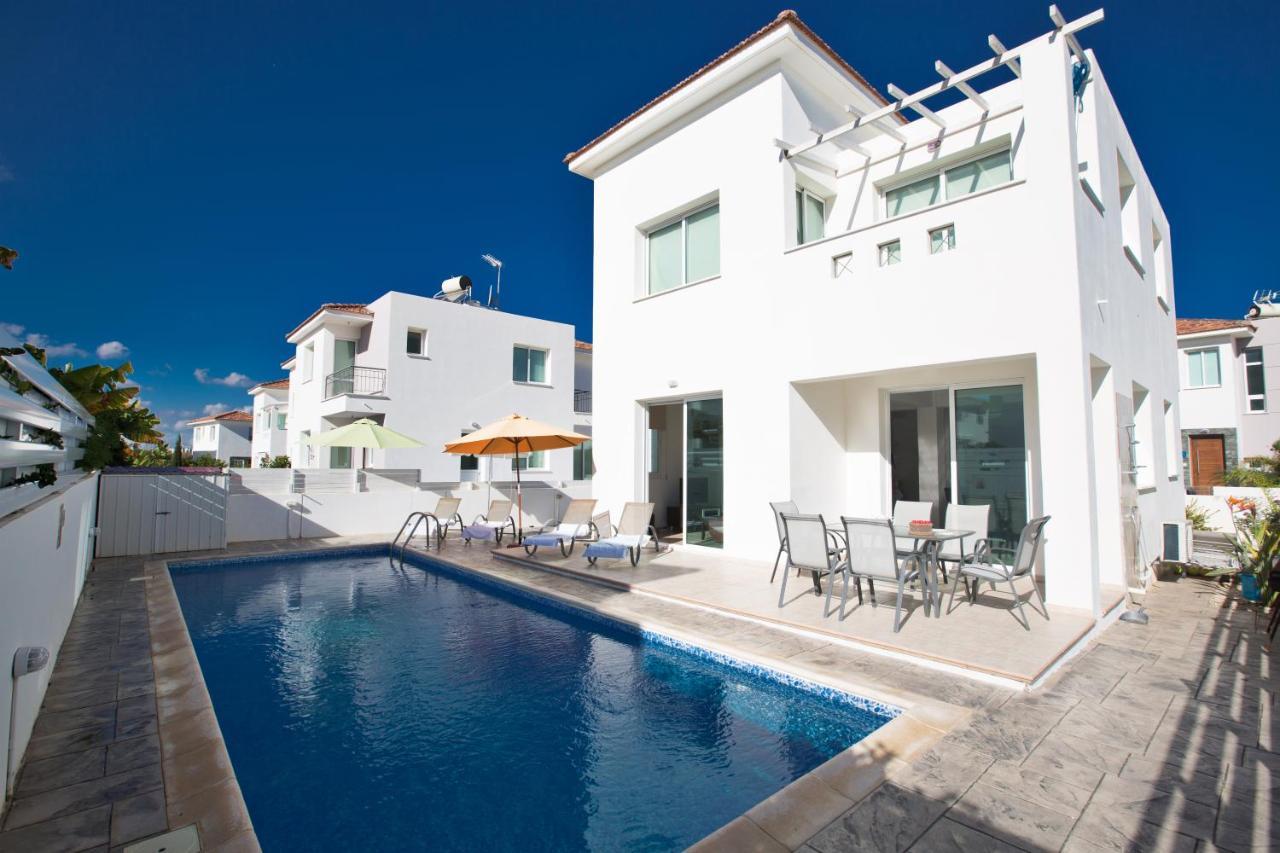 פאראלימני Avra Villas מראה חיצוני תמונה