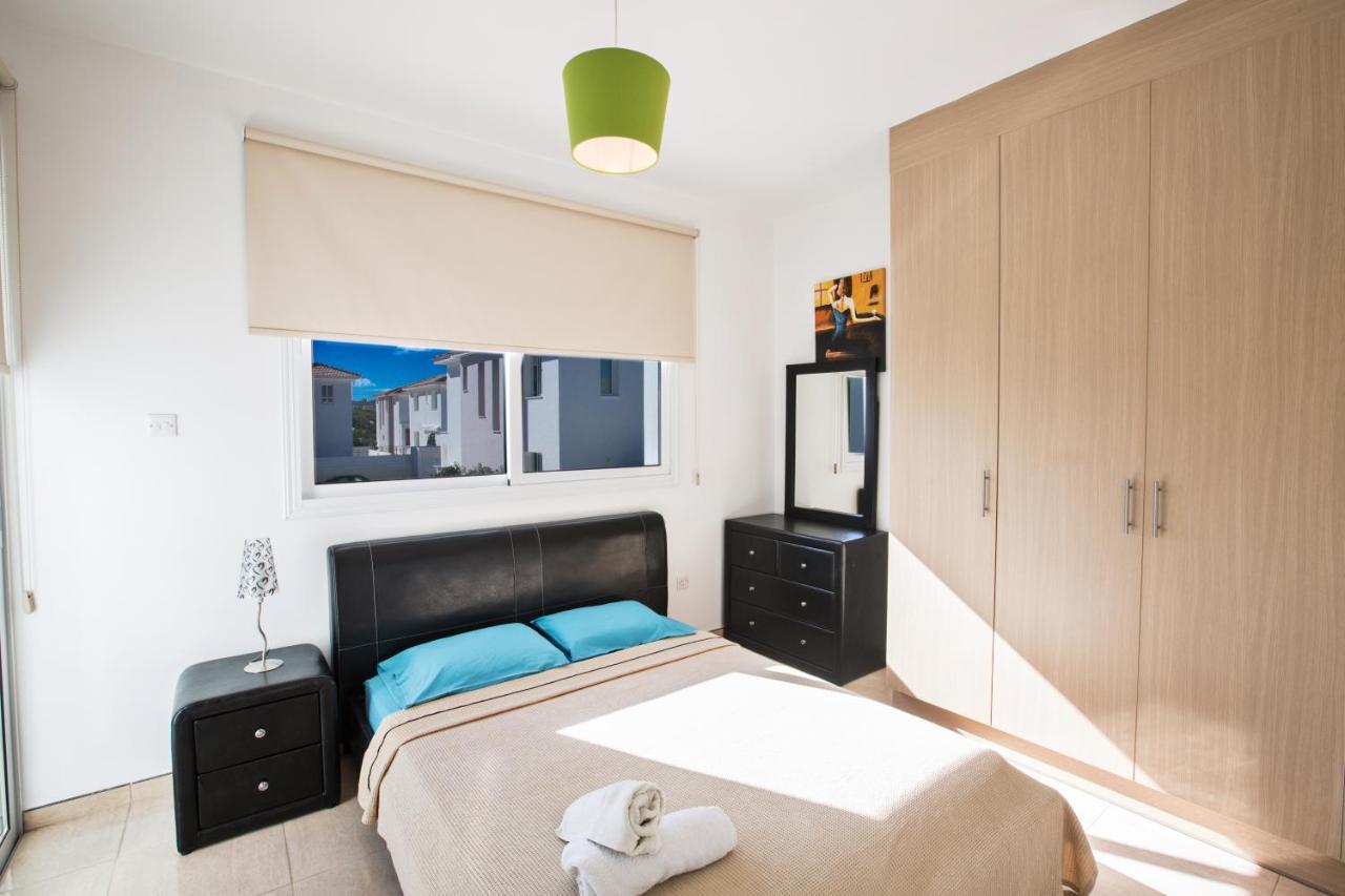 פאראלימני Avra Villas מראה חיצוני תמונה